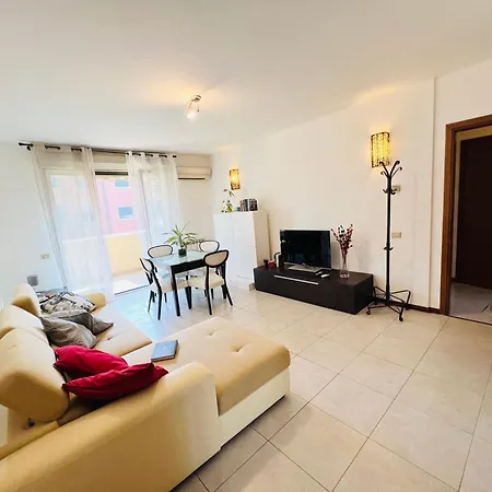 Navigli Wonderful Very Big With 2 Terrace Apartment